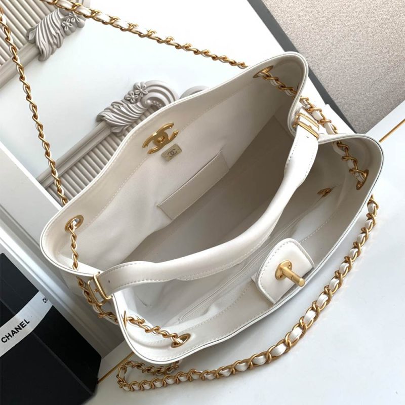 CHANEL Small Shopping Bag(high-end grade) - Image 8