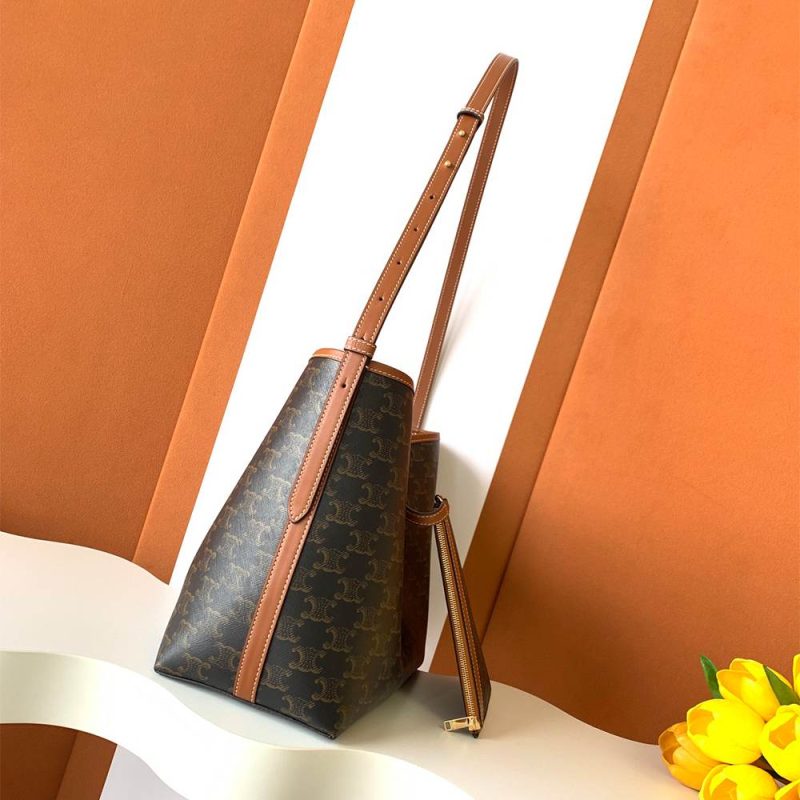 CELINE SOFT SHOPPER BAG IN Triomphe Canvas and Calfskin - Image 3