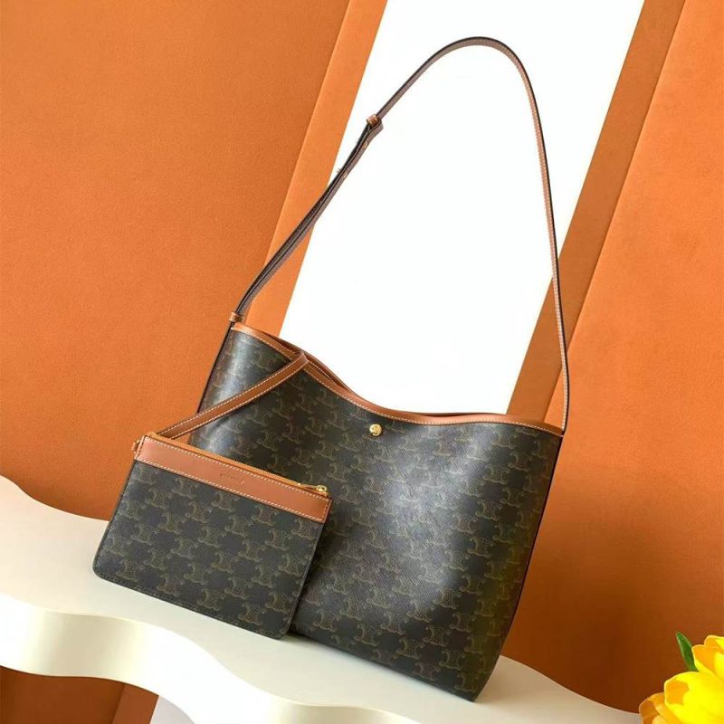 CELINE SOFT SHOPPER BAG IN Triomphe Canvas and Calfskin - Image 4