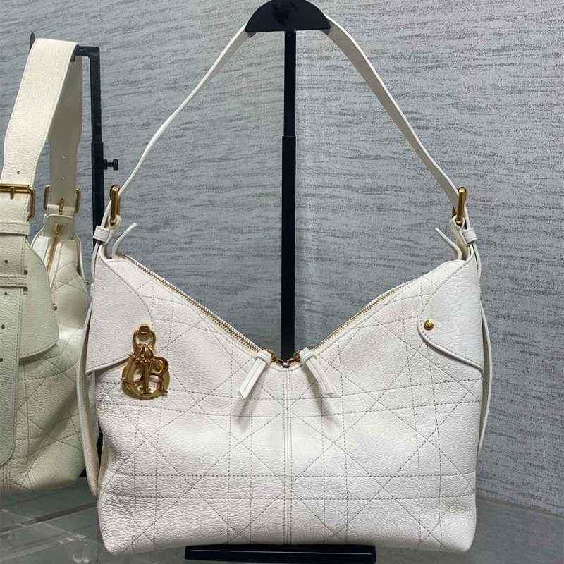 Dior Medium Dior Voyage Bag(high-end grade) - Image 2