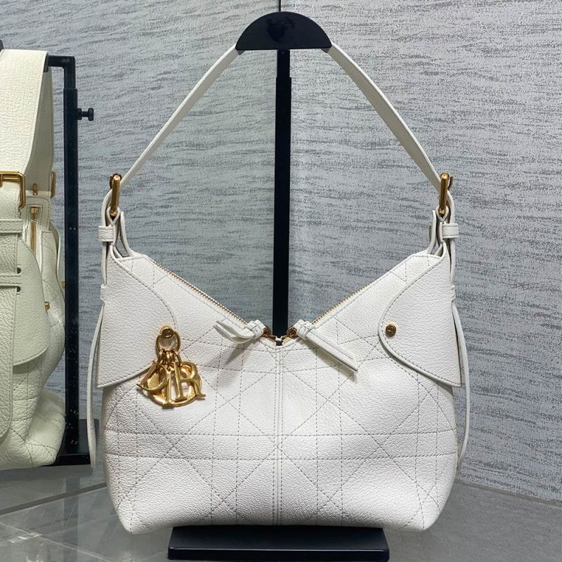 Dior Small Dior Voyage Bag(high-end grade) - Image 2