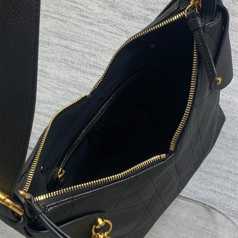 Dior Small Dior Voyage Bag(high-end grade) - Image 8