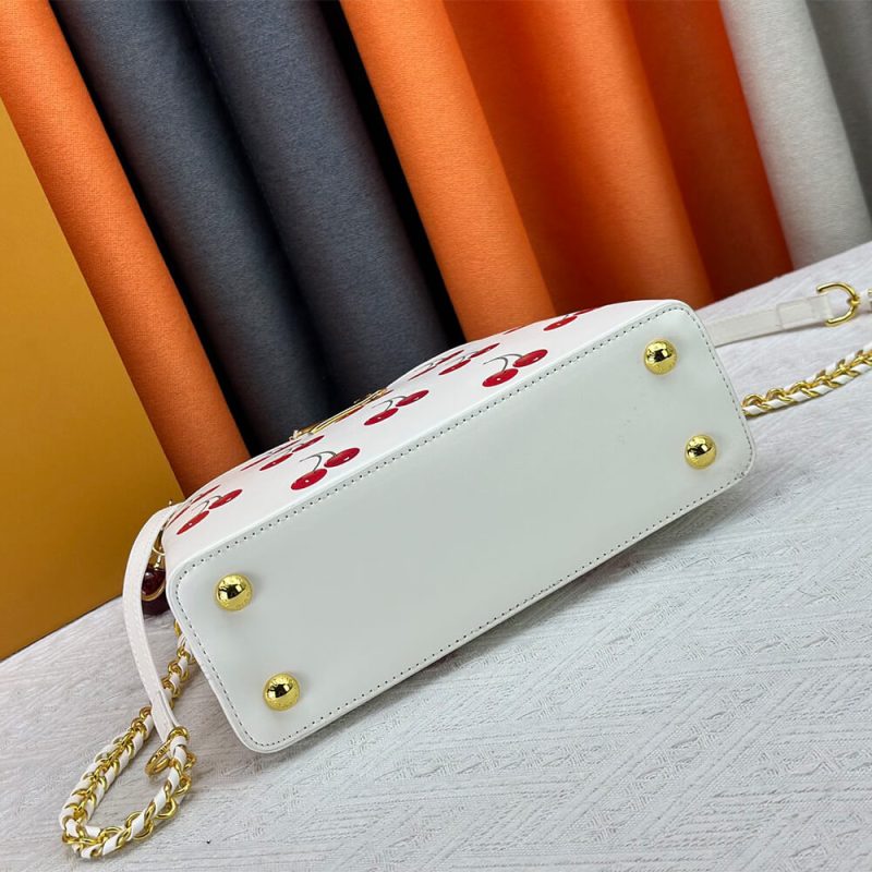 LV x TM Capucines - Image 5