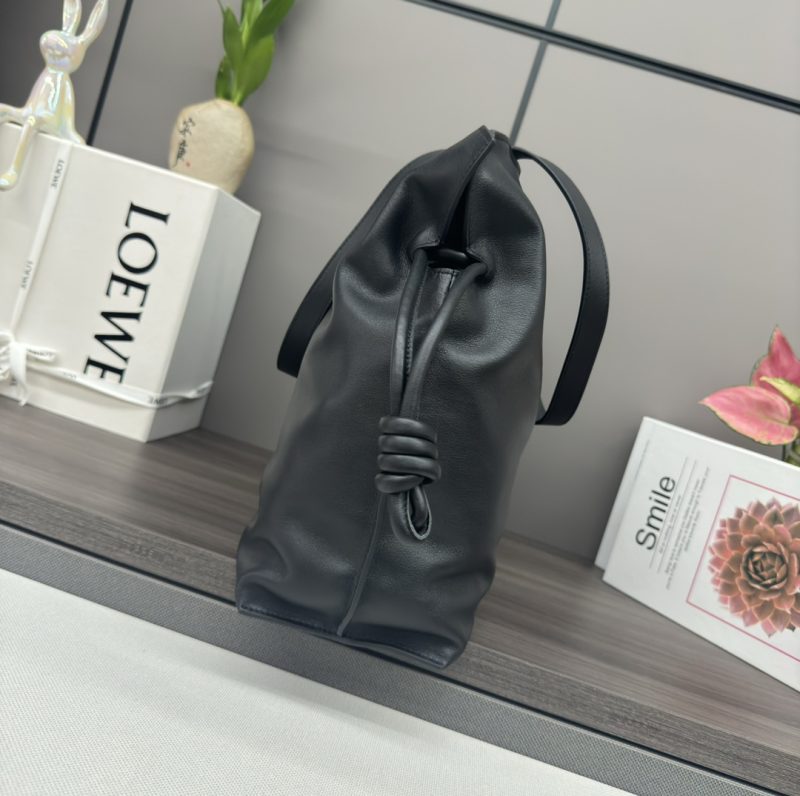 LOEWE Large Flamenco Nappa Leather Clutch(HIGH-END GRADE) - Image 3