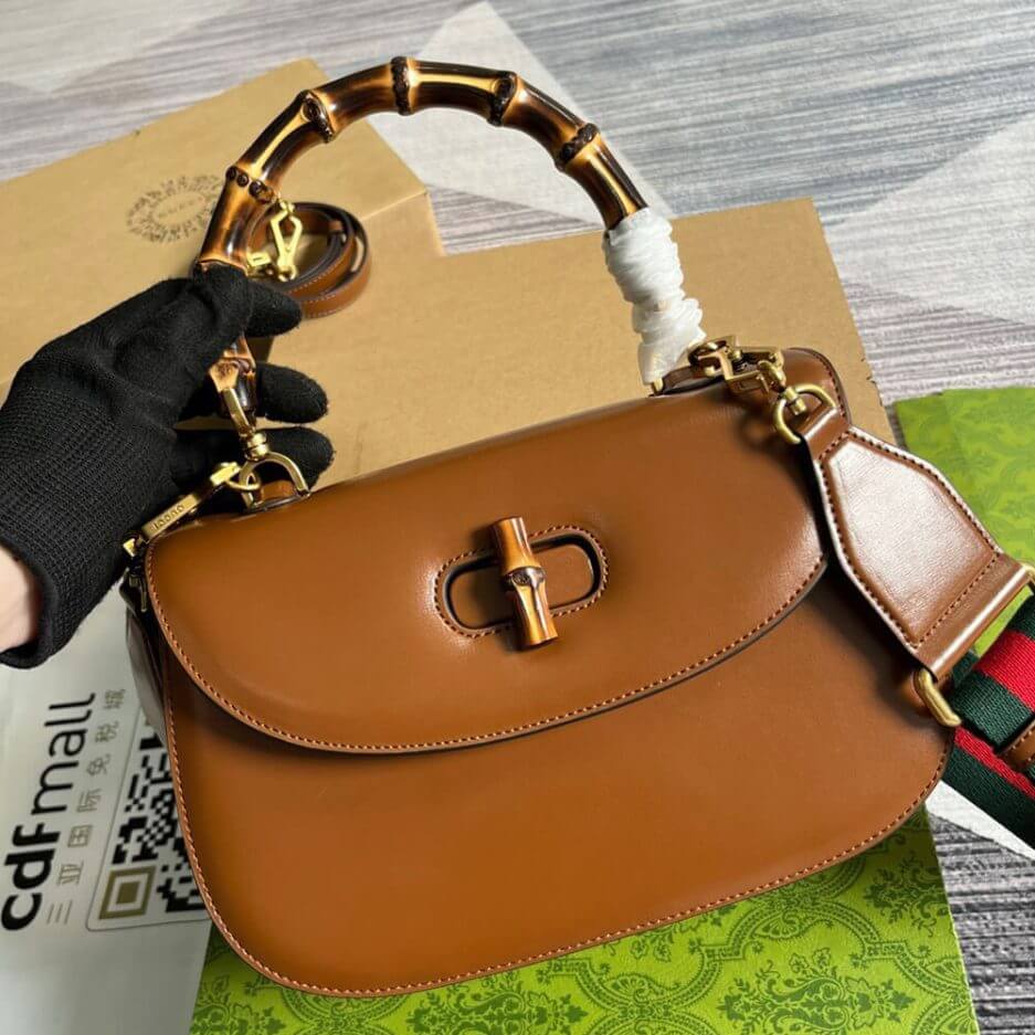 GUCCI BAMBOO 1947 MEDIUM TOP HANDLE BAG 5 GUCCI BAMBOO 1947 MEDIUM TOP HANDLE BAG - Image 5