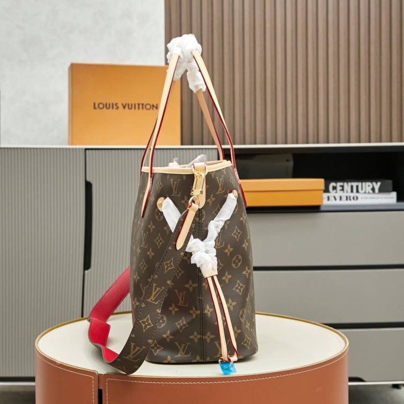 LV Neverfull Bandoulière Inside Out MM - Image 3