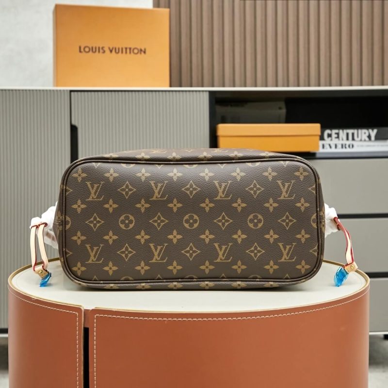 LV Neverfull Bandoulière Inside Out MM - Image 5