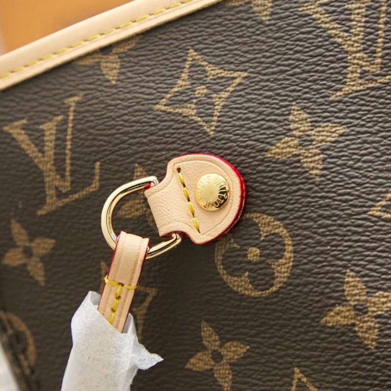LV Neverfull Bandoulière Inside Out MM - Image 6