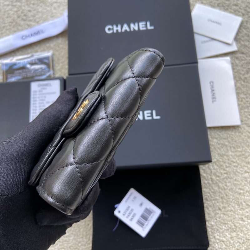 CHANEL Classic Small Flap Wallet - Image 5