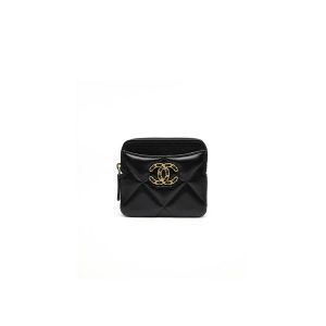 CHANEL 19 Zipped Coin Purse