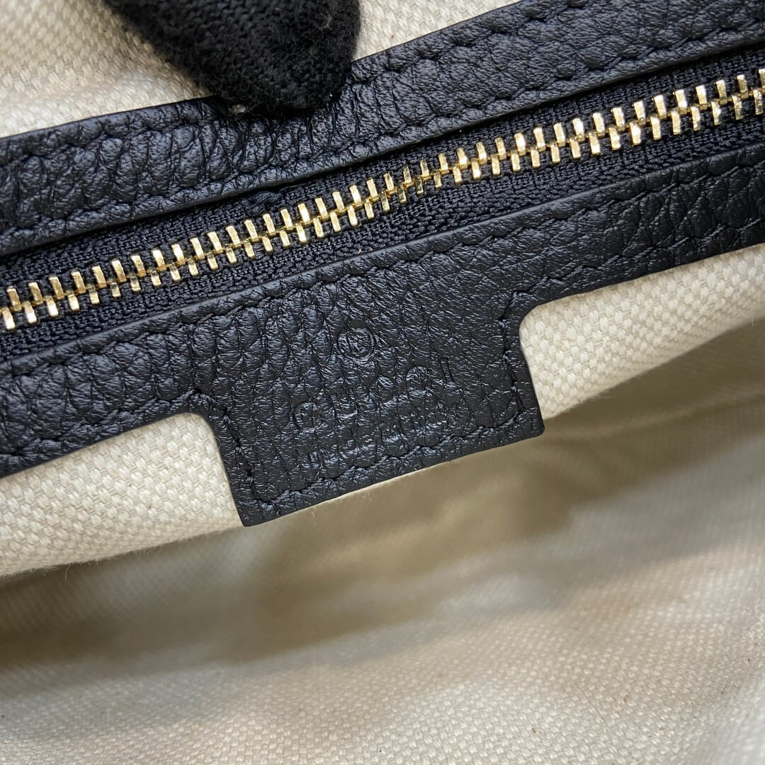 GG Emblem small shoulder bag 7 GG Emblem small shoulder bag - Image 7