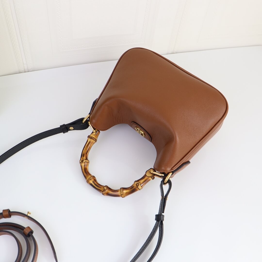 Gucci Diana Bamboo Small Shoulder Bag 5 Gucci Diana Bamboo Small Shoulder Bag - Image 5