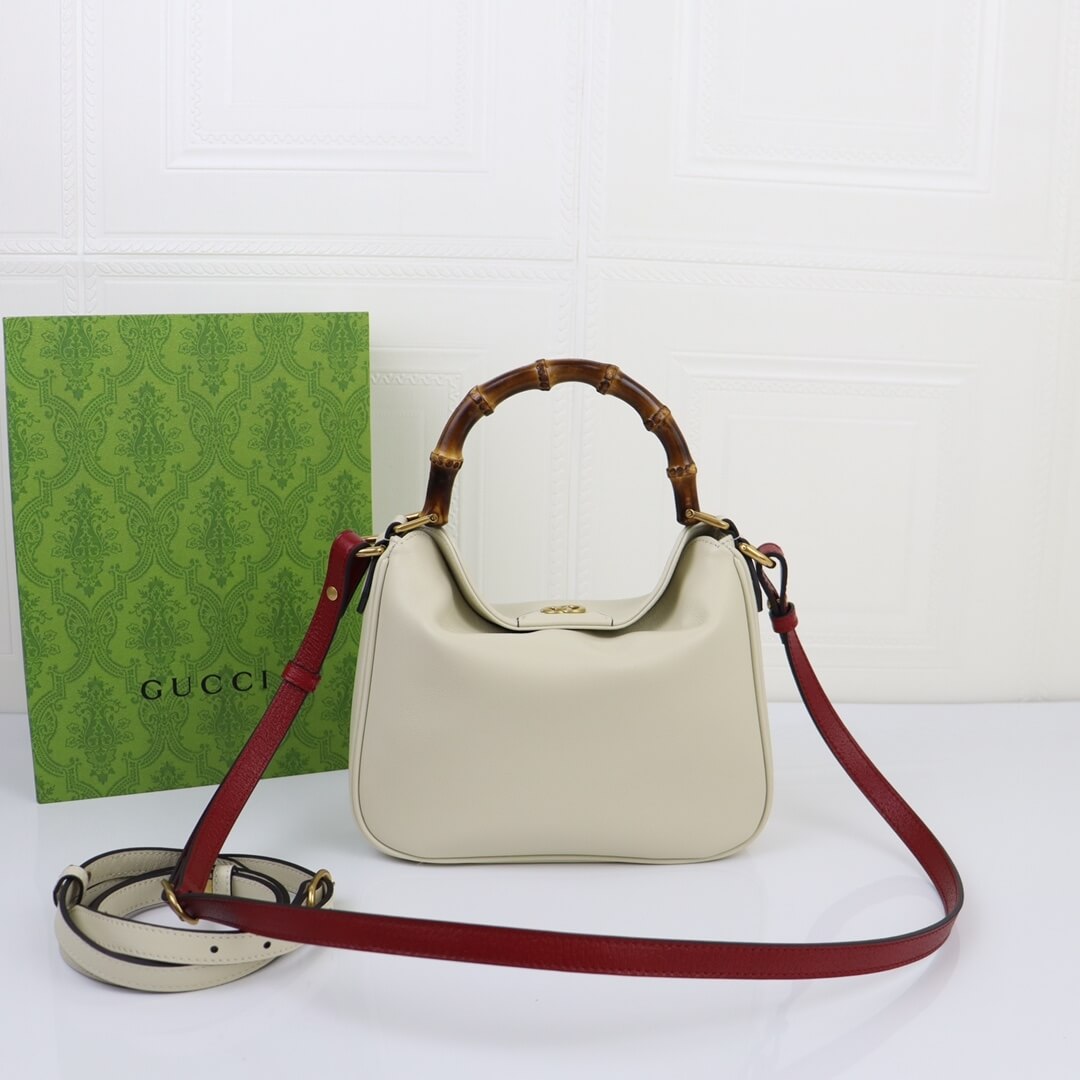 Gucci Diana Bamboo Small Shoulder Bag 4 Gucci Diana Bamboo Small Shoulder Bag - Image 4
