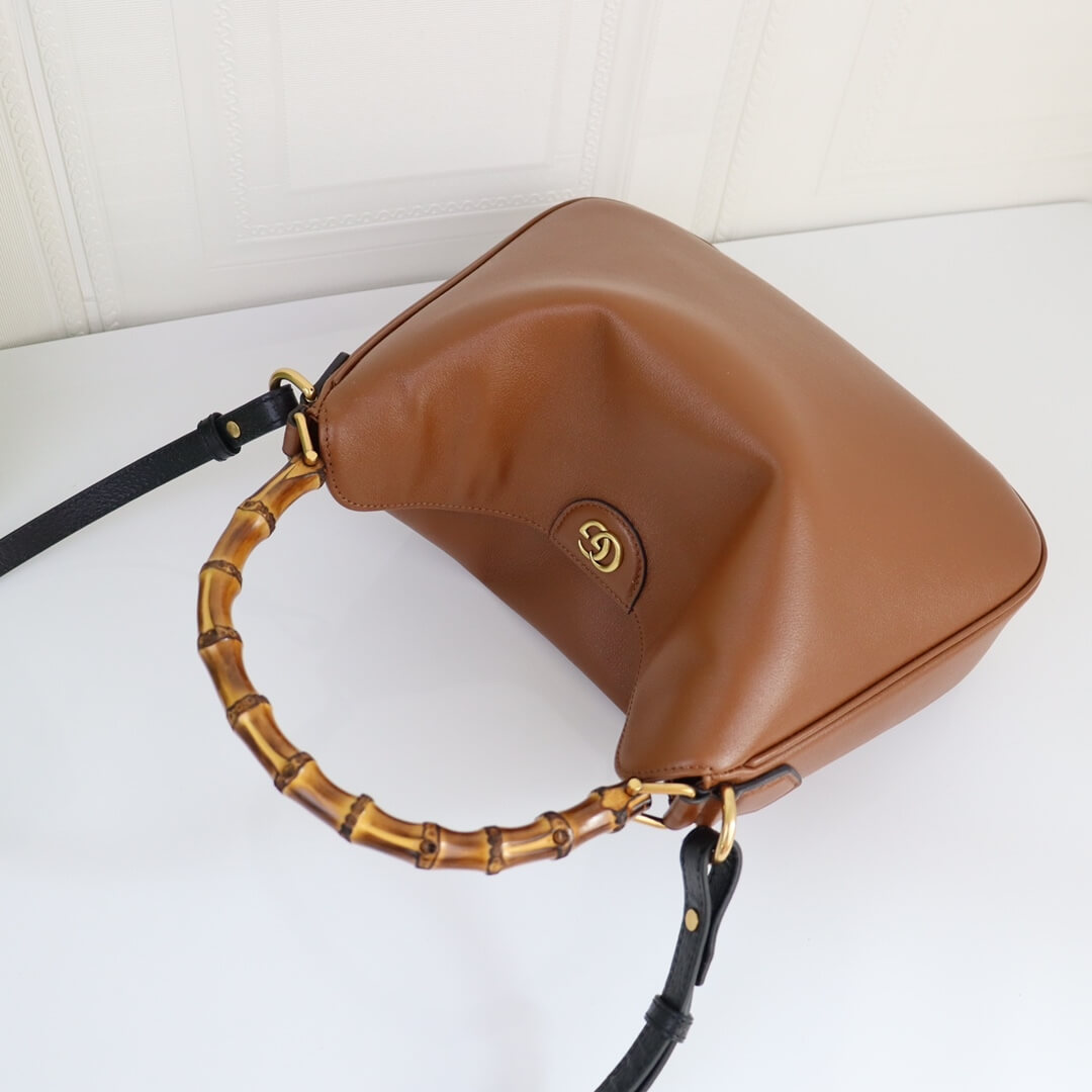 Gucci Diana Medium Shoulder Bag 5 Gucci Diana Medium Shoulder Bag - Image 5