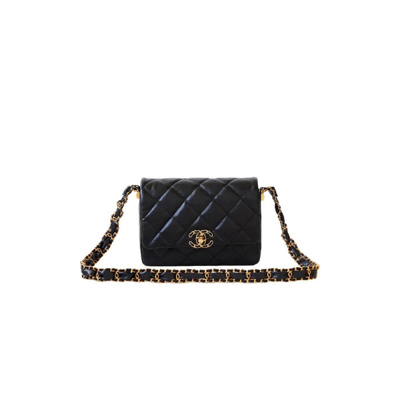 CHANEL MINI FLAP