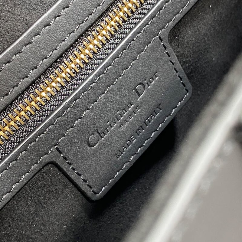 Dior Saddle Bag with Strap(high-end grade) - Image 7