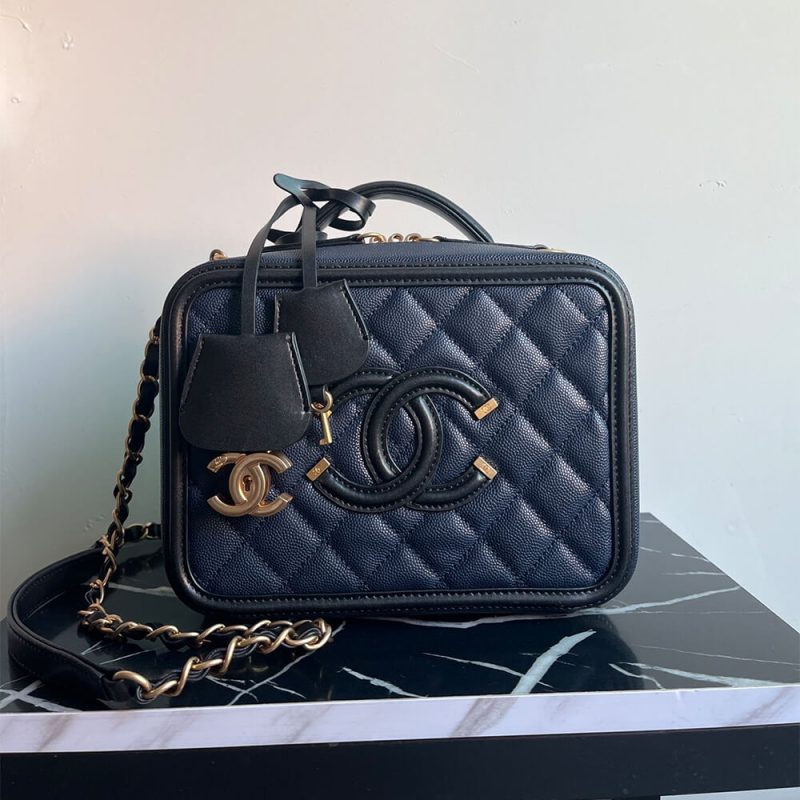 Chanel Medium Filigree Makeup Case - Image 2