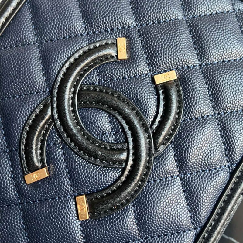 Chanel Medium Filigree Makeup Case - Image 7