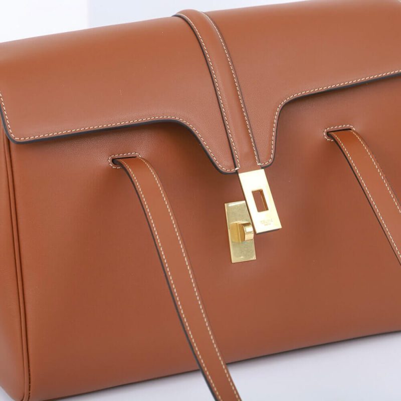 CELINE Medium Soft 16 Bag in Smooth Calfskin(High-end Grade) - Image 7