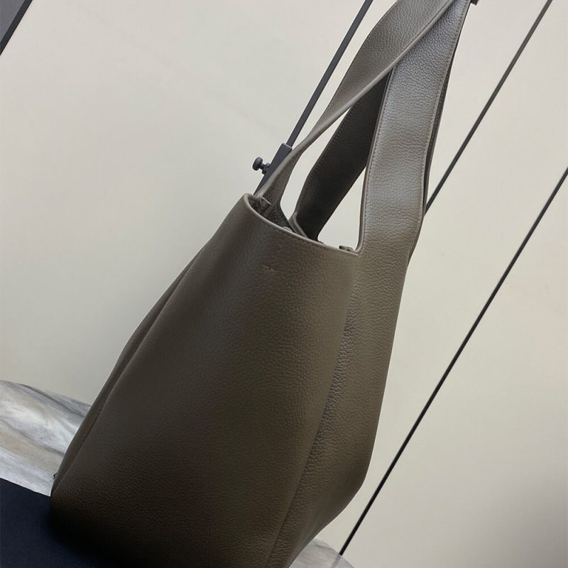 YSL LE 5 A 7 BEA IN GRAINED LEATHER - Image 3