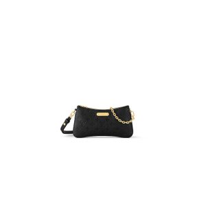 LV Liv Pochette