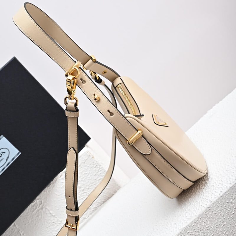 Prada Arqué small leather shoulder bag - Image 3