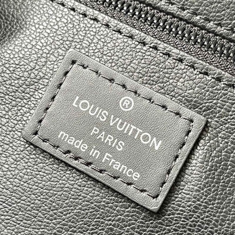 LV Dopp Kit - Image 7