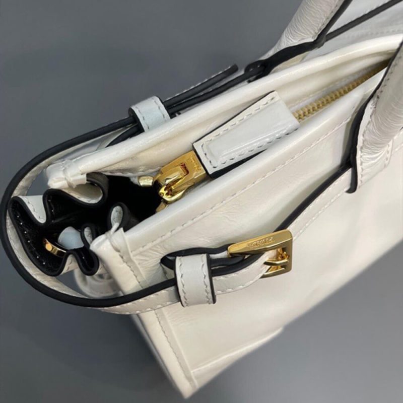 Prada Medium leather handbag(high-end grade) - Image 7
