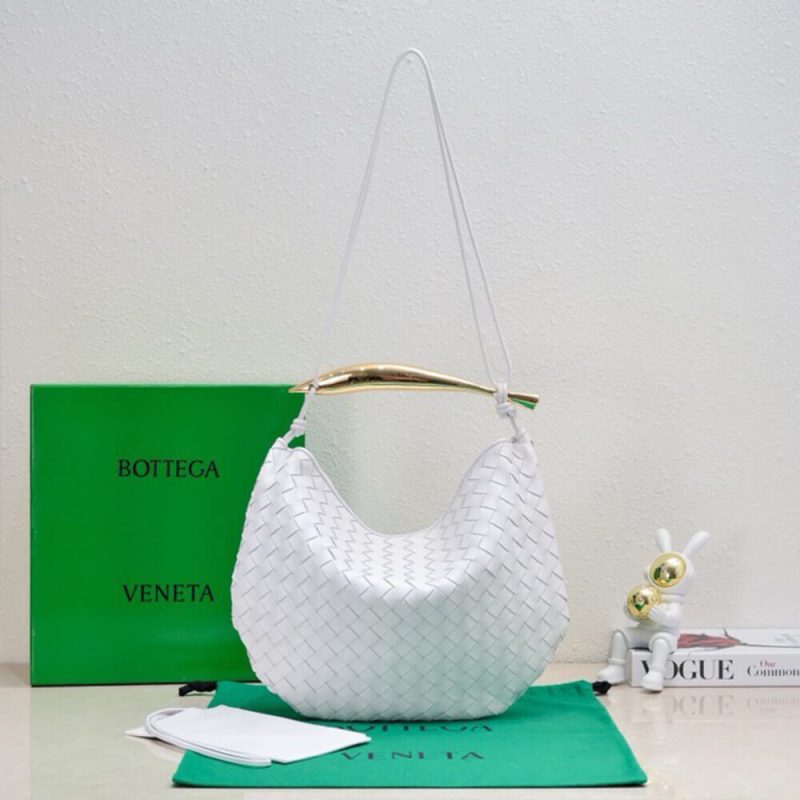 Bottega Veneta Medium Sardine Handbag - Image 4