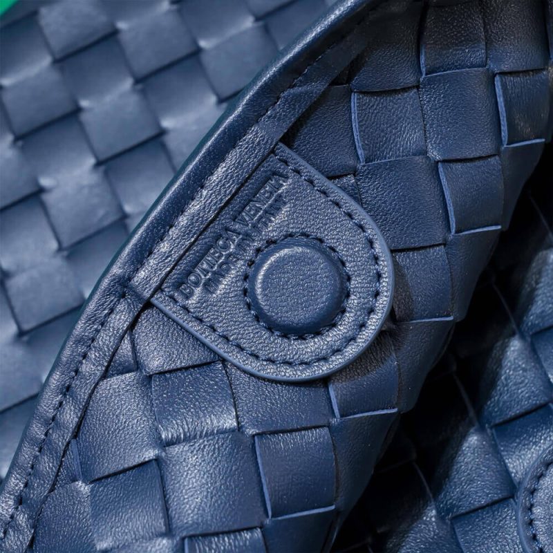 Bottega Veneta Sardine With Chain - Image 7