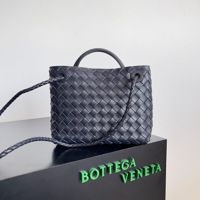 Bottega Veneta Small Andiamo - Image 4