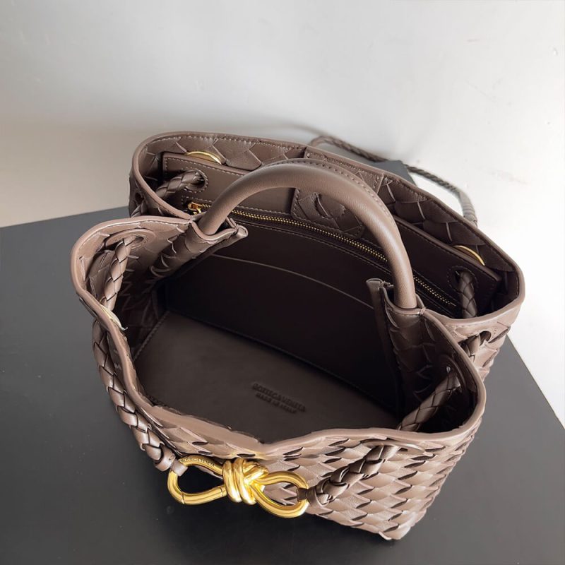 Bottega Veneta Small Andiamo - Image 8