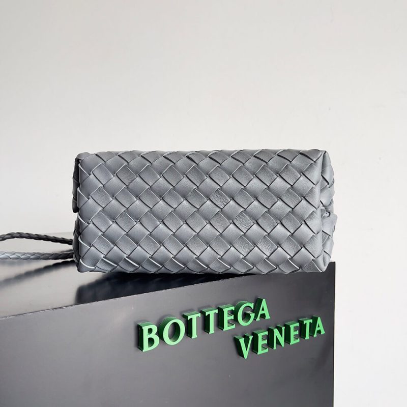 Bottega Veneta Small Andiamo - Image 4