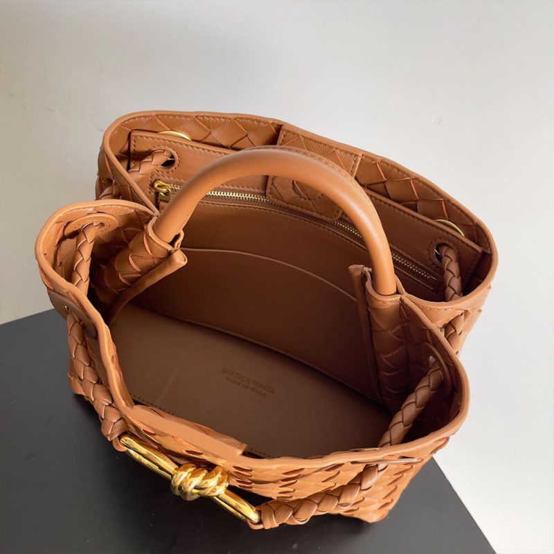 Bottega Veneta Small Andiamo - Image 8
