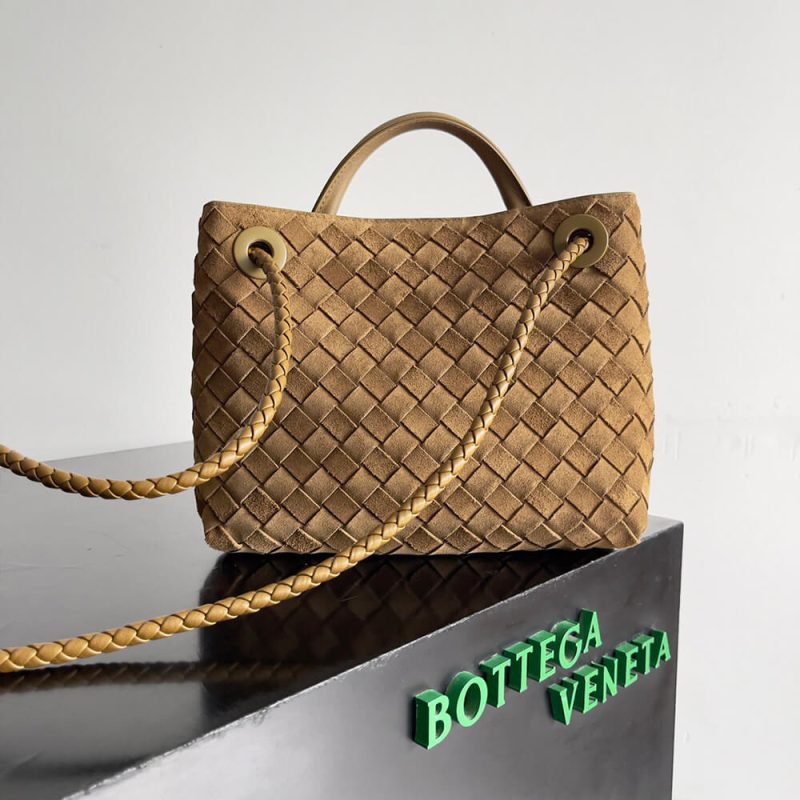 Bottega Veneta Small Andiamo - Image 4