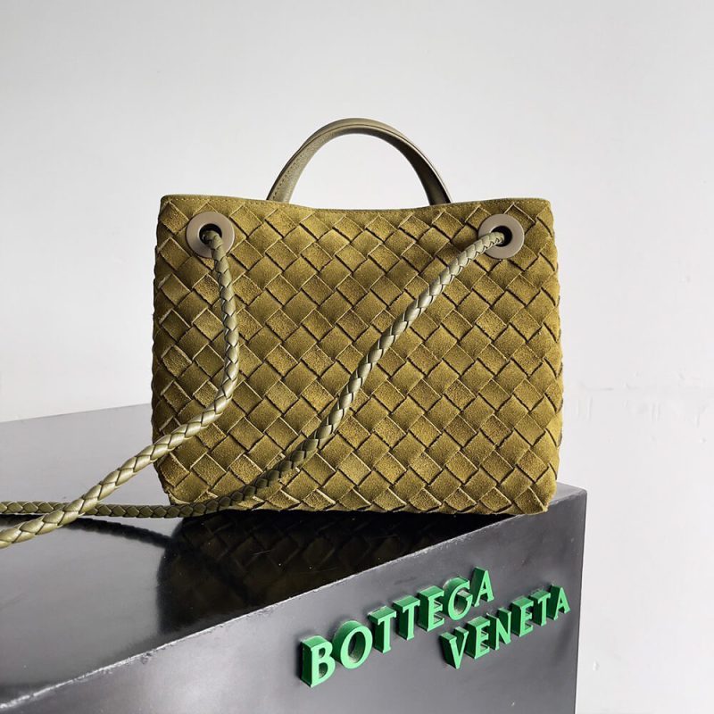 Bottega Veneta Small Andiamo - Image 4