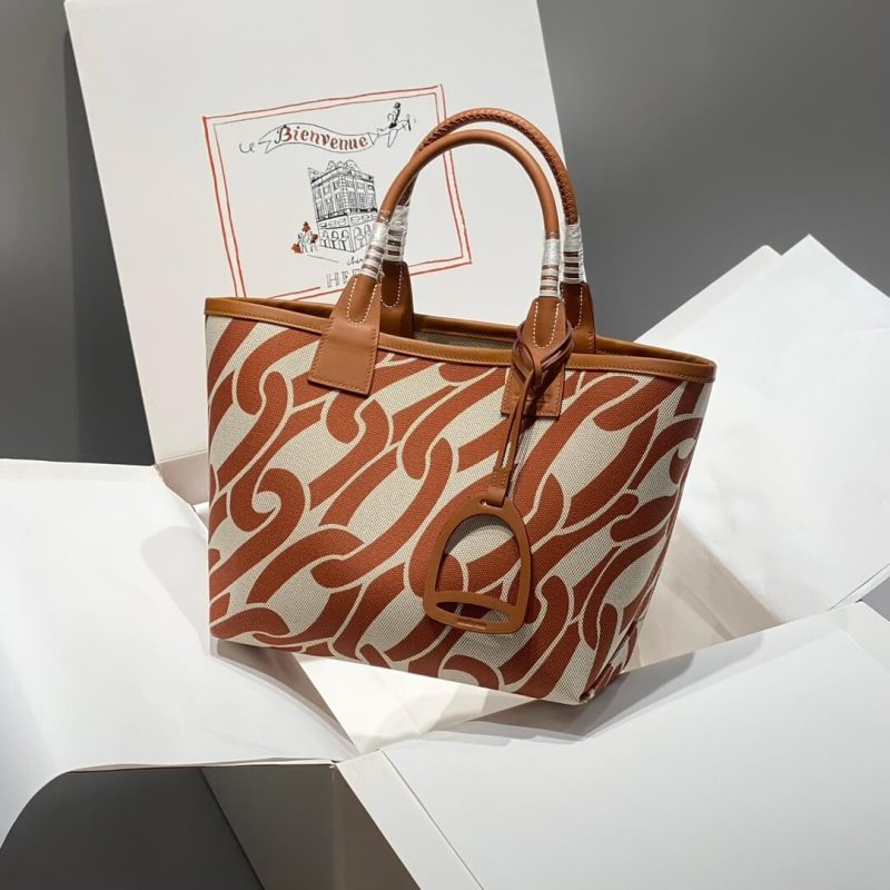 Hermes Steeple 28 bag(high-end grade) - Image 3