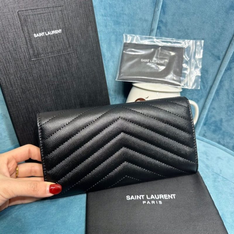 YSL CASSANDRE MATELASSÉ LARGE FLAP WALLET IN GRAIN DE POUDRE LEATHER - Image 4