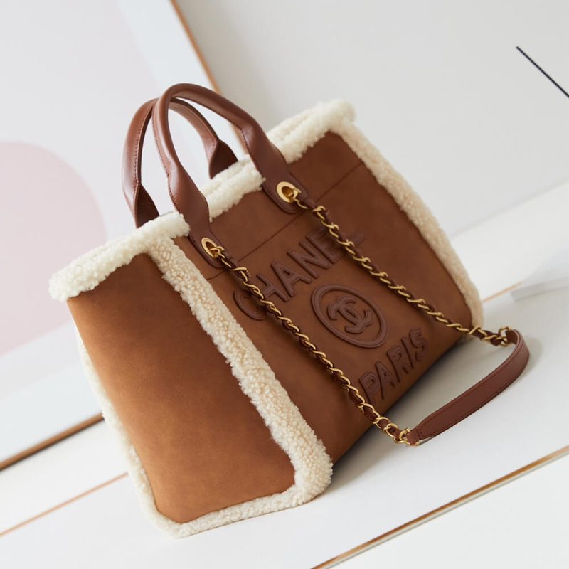 Chanel Small Tote Bag(high-end grade) - Image 3