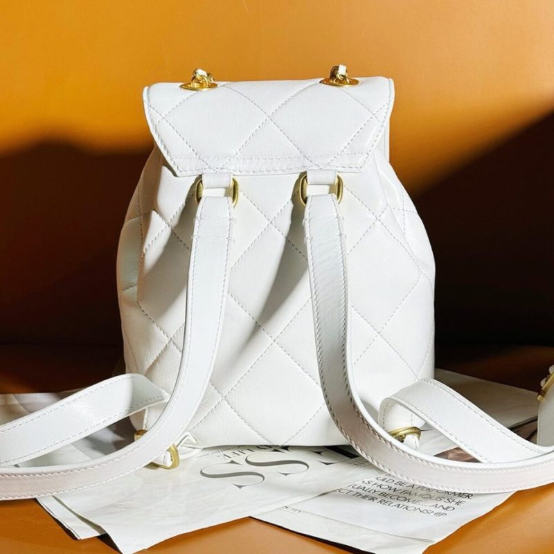 CHANEL BACKPACK(high-end grade) - Image 4