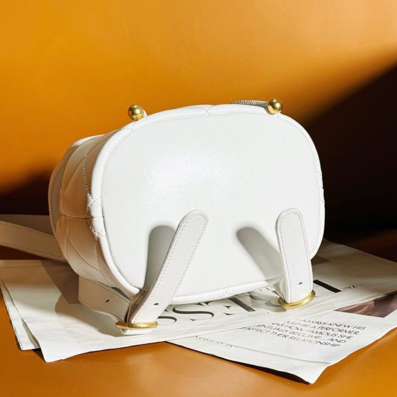 CHANEL BACKPACK(high-end grade) - Image 5