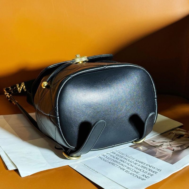 CHANEL BACKPACK(high-end grade) - Image 5