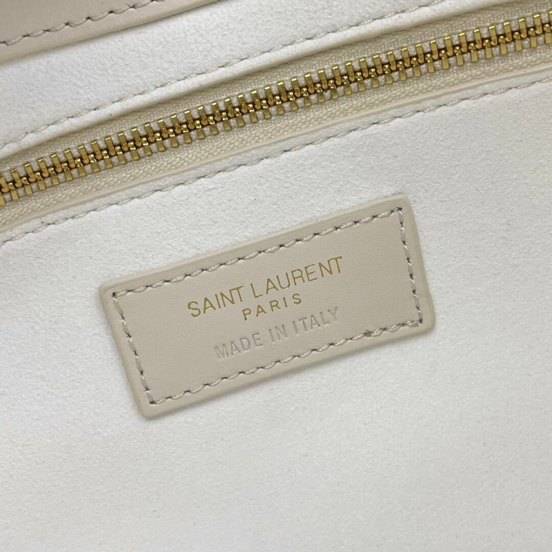 YSL LE 5 À 7 bag in smooth leather - Image 7