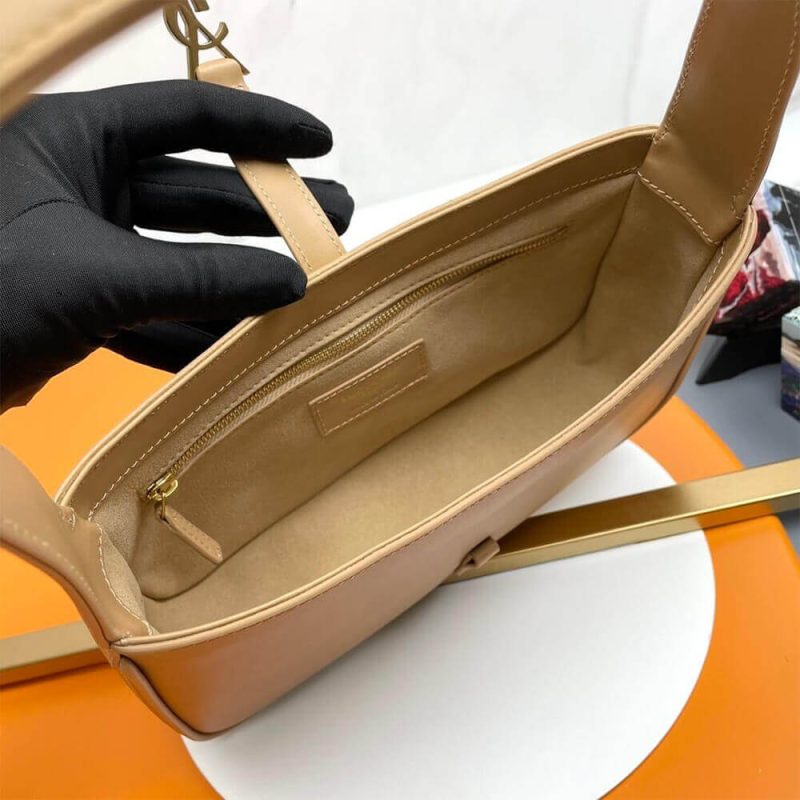 YSL LE 5 À 7 bag in smooth leather - Image 8