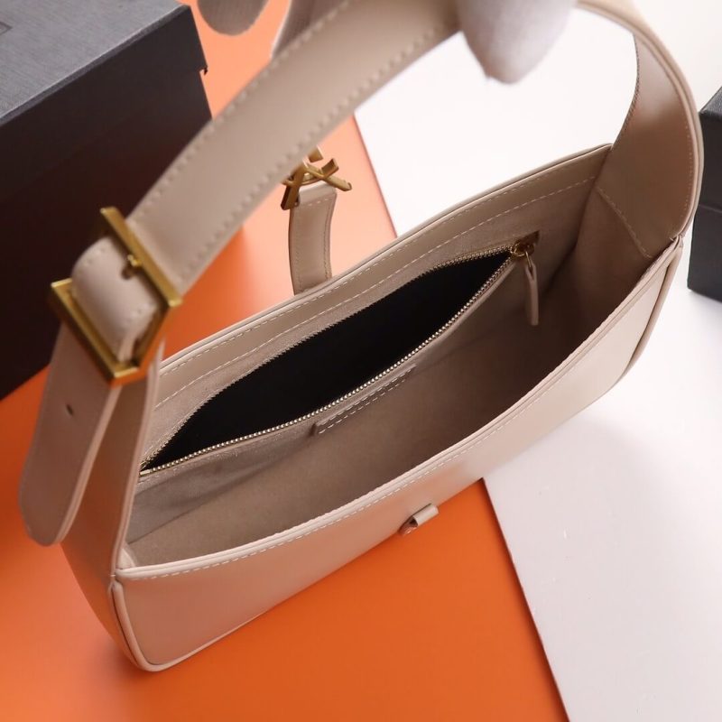 YSL LE 5 À 7 bag in smooth leather - Image 9