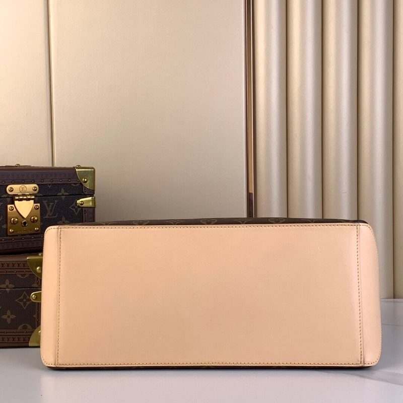 LV Mezzo - Image 5