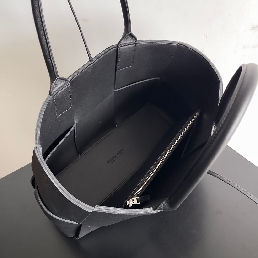 Bottega Veneta Small Arco Tote 8 Bottega Veneta Small Arco Tote - Image 8