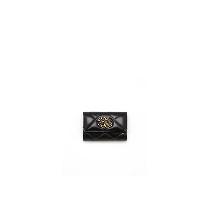 Chanel 19 flap card holder