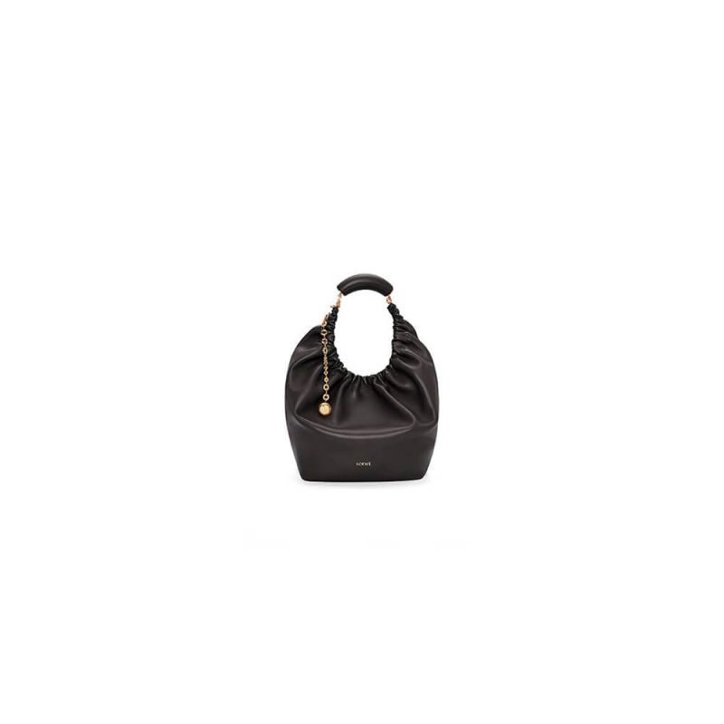Loewe Medium Squeeze bag in nappa lambskin