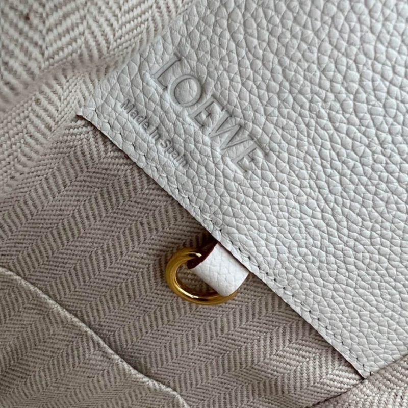 Loewe Small Hammock bag in soft grained calfskin - Image 7